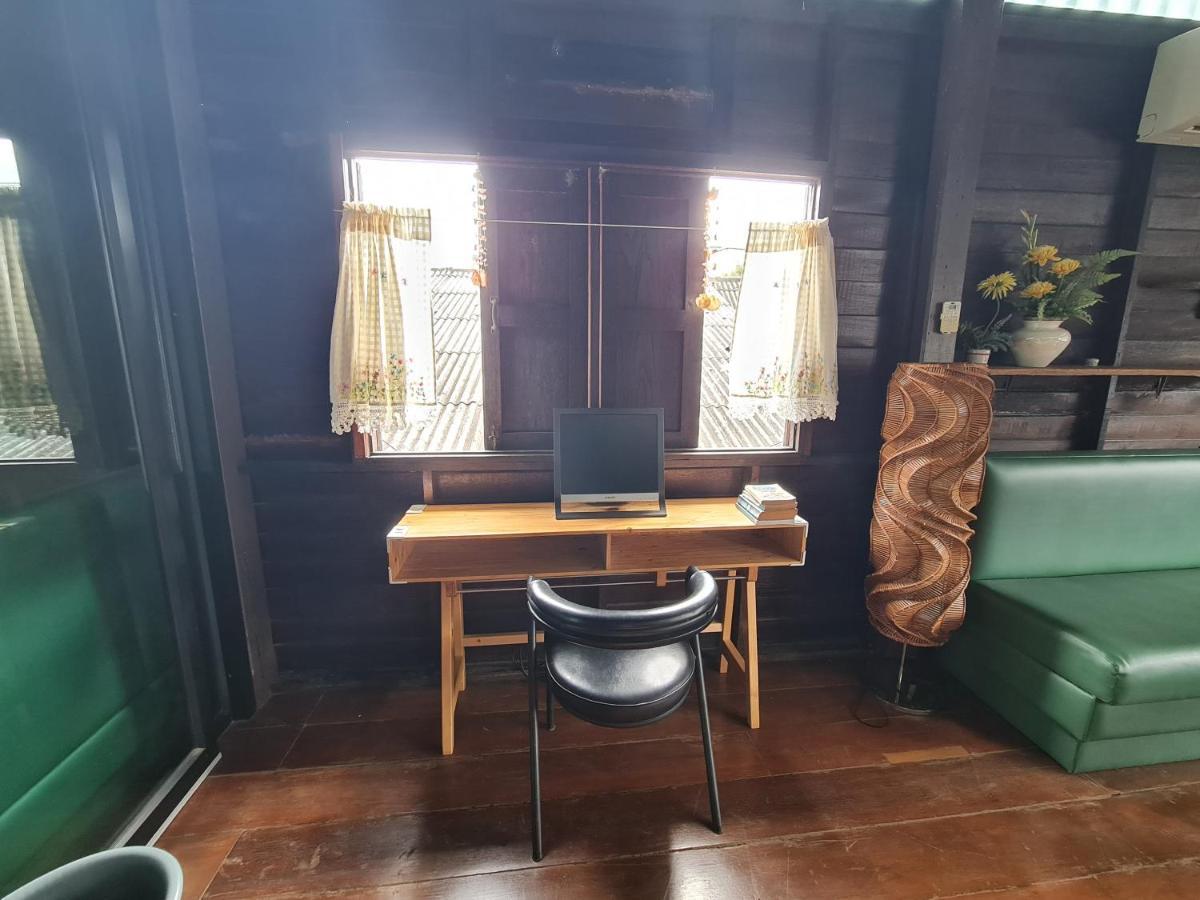 Non House Bangkok บ้านนอนโฮสเทล 외부 사진